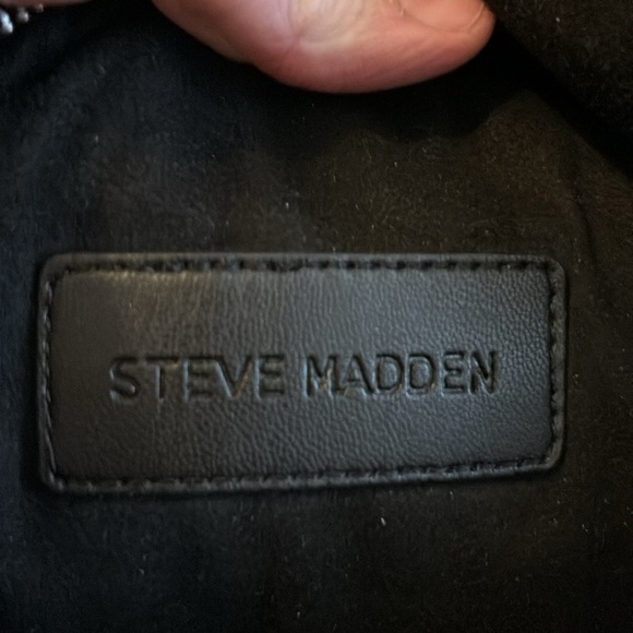 Matching Steve Madden sneakers and cross body bag - Picture 11 of 13